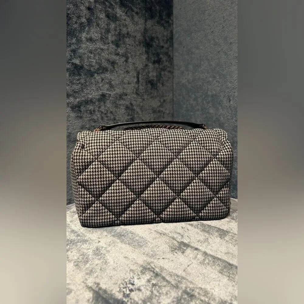 Versace Medusa Black and Gold Women's Bag NWT - Picture 5 of 8